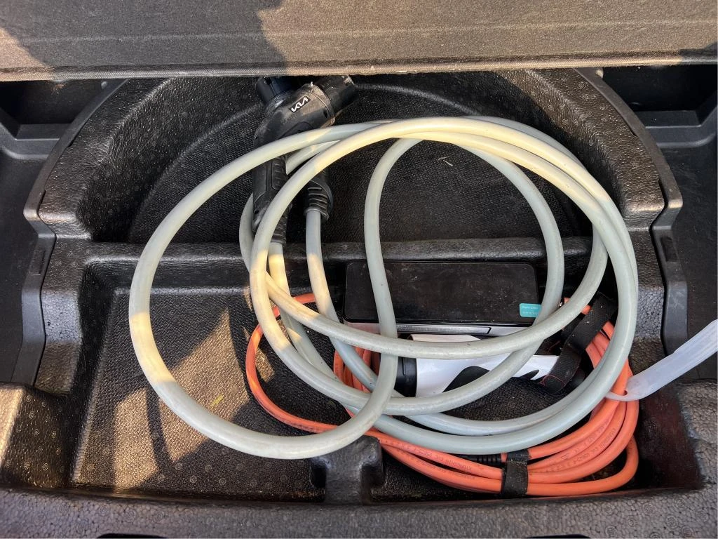 Kia Niro 65 kWh DynamicPlusLine, снимка 9 - Автомобили и джипове - 56528198