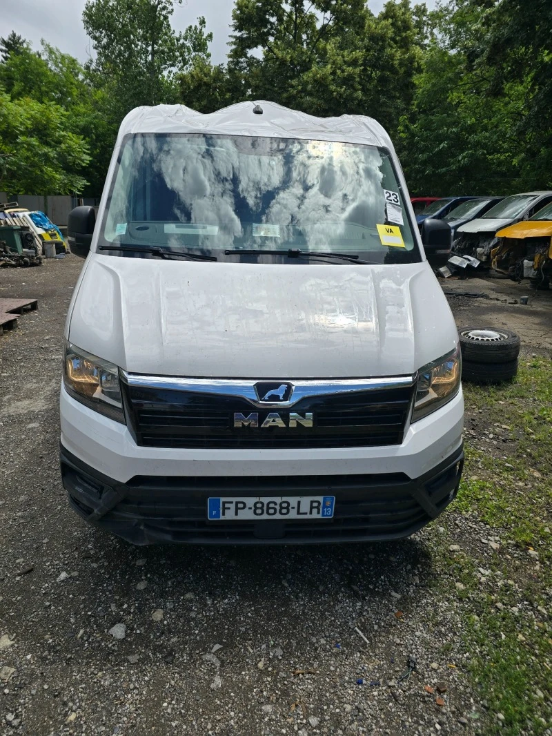 VW Crafter 2.0 TDI 140 PS, снимка 7 - Бусове и автобуси - 46199806