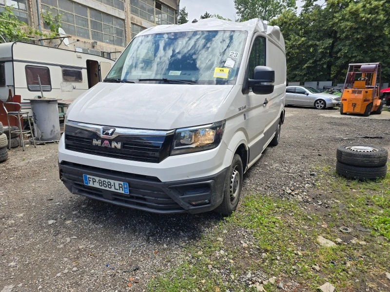 VW Crafter 2.0 TDI 140 PS, снимка 9 - Бусове и автобуси - 46199806