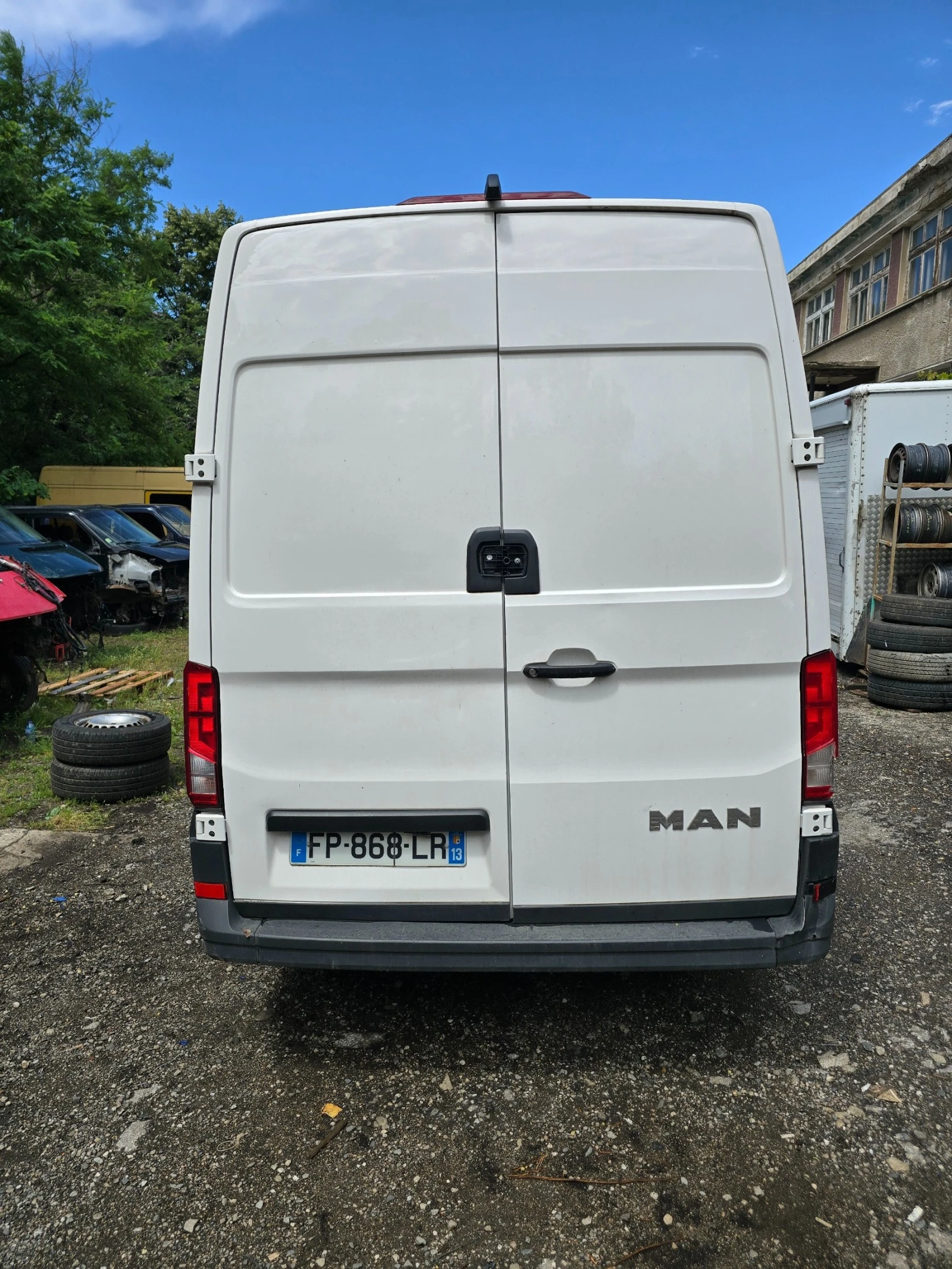 VW Crafter 2.0 TDI 140 PS - изображение 5