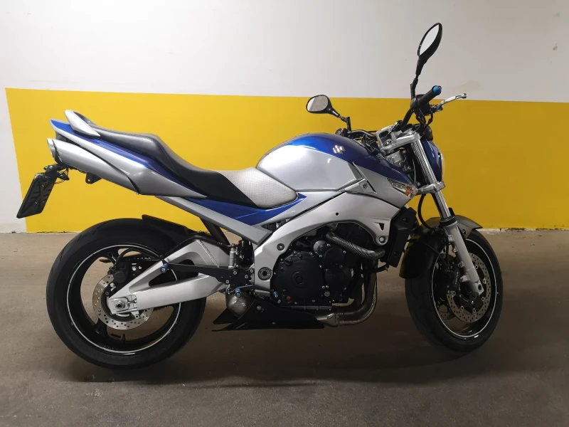 Suzuki Gsr 600, снимка 5 - Мотоциклети и мототехника - 49978765