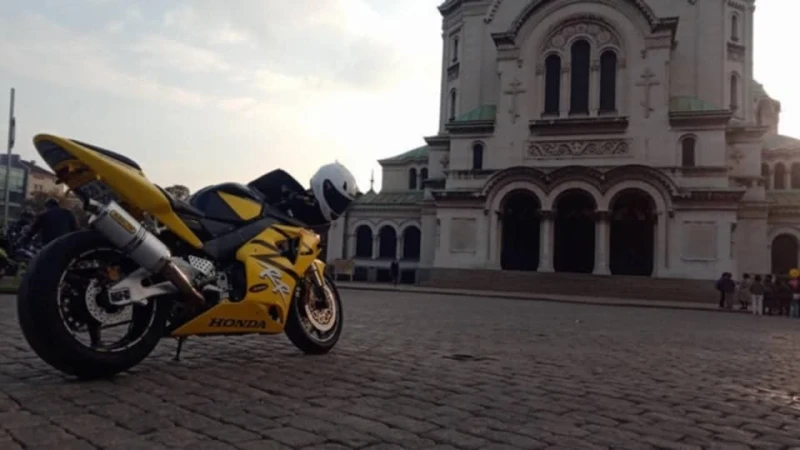 Honda Cbr Honda CBR 954 RR Fire Blade, снимка 3 - Мотоциклети и мототехника - 52093826