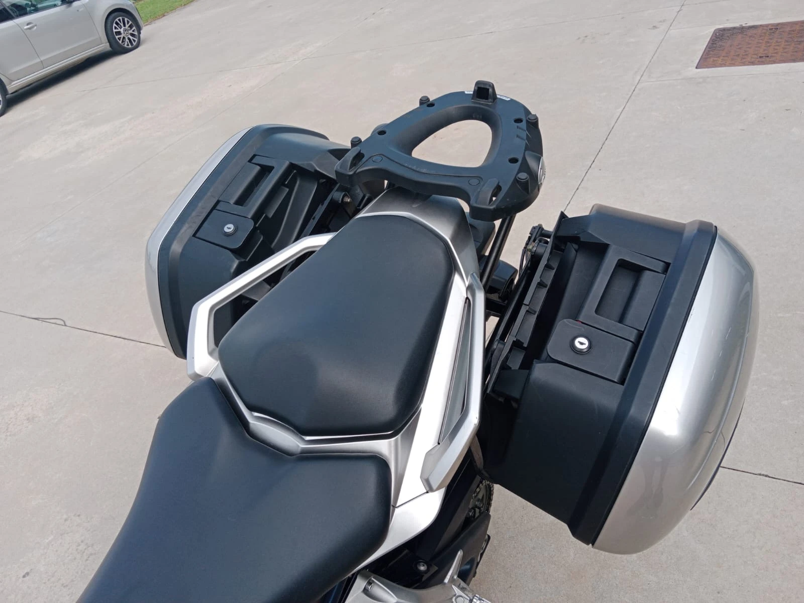 Yamaha FZ1 1000-LIZING  - изображение 4