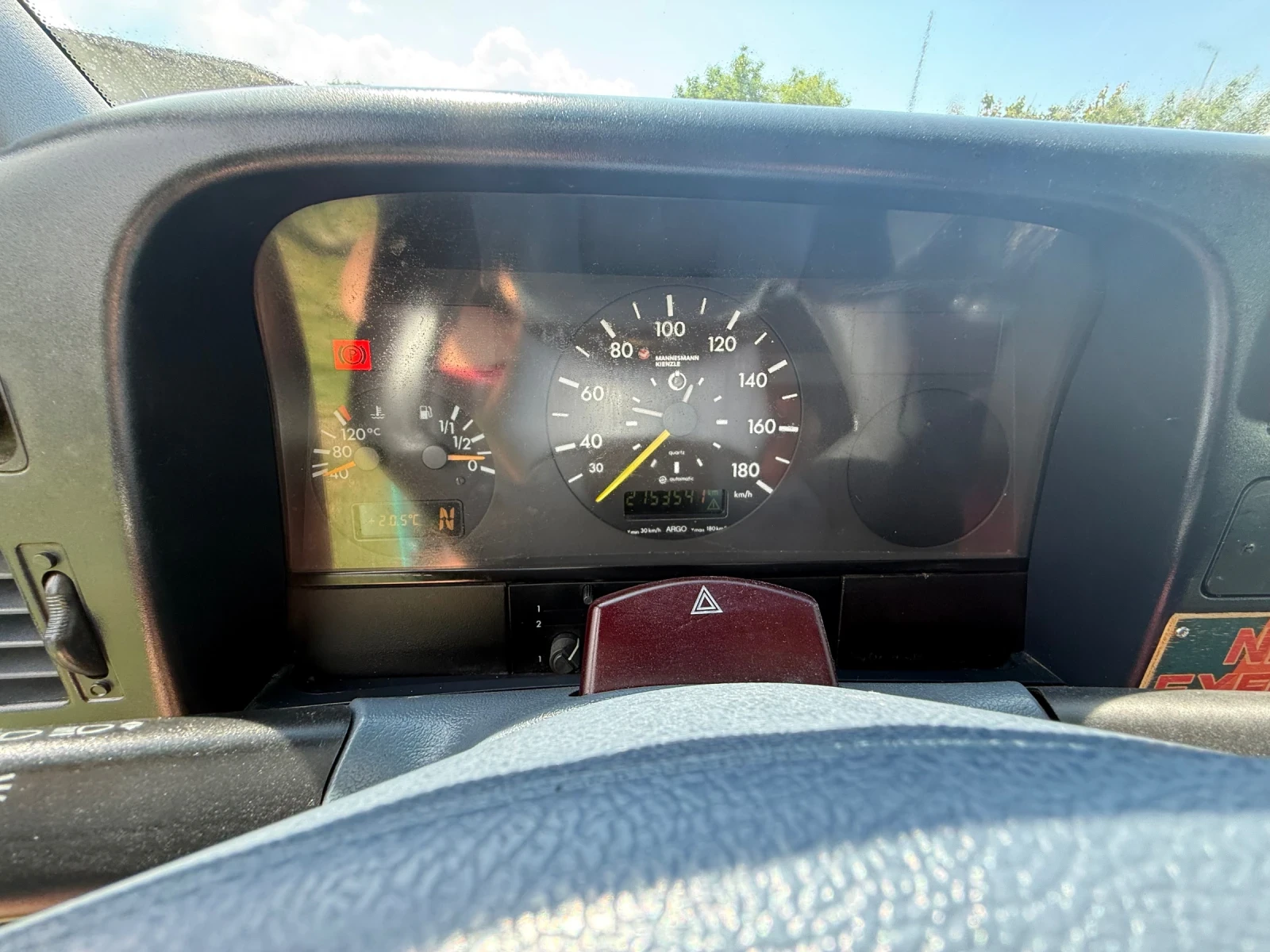 Кемпер Mercedes-Benz 212D Автоматик, снимка 10 - Каравани и кемпери - 54818309