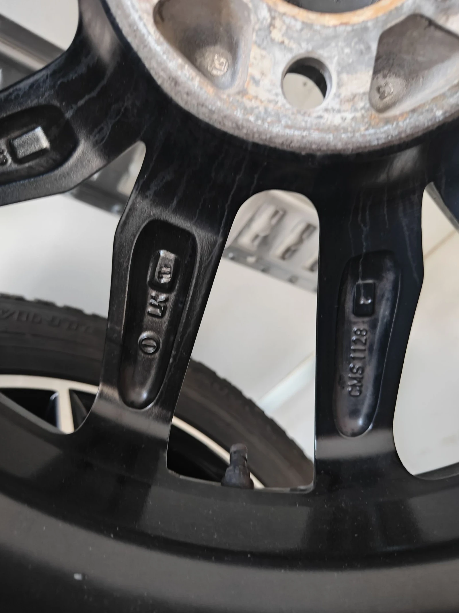 Гуми с джанти Bridgestone 225/50R18, снимка 9 - Гуми и джанти - 54608399