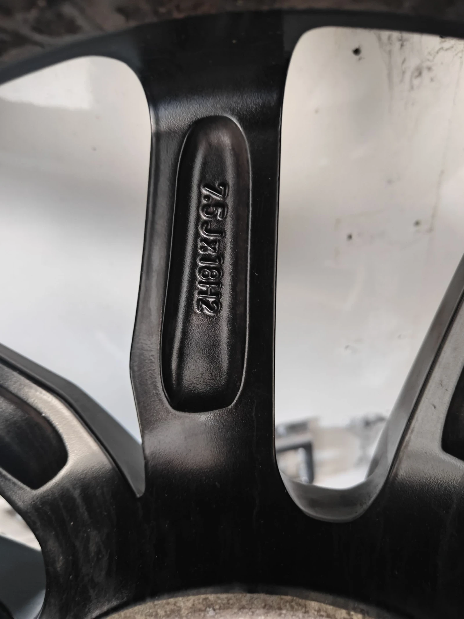 Гуми с джанти Bridgestone 225/50R18, снимка 10 - Гуми и джанти - 54608399