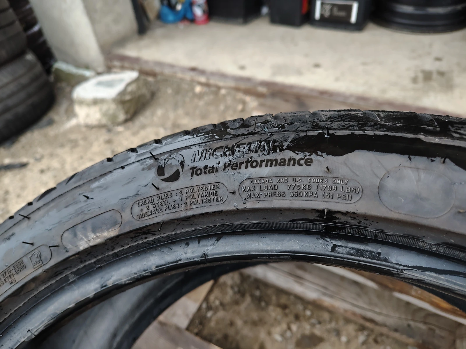 Гуми Летни 245/40R20, снимка 6 - Гуми и джанти - 55841266