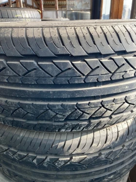 Гуми Всесезонни 235/55R18, снимка 1 - Гуми и джанти - 47990090