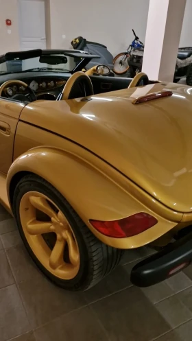 ����� �� �������� �� Plymouth Prowler