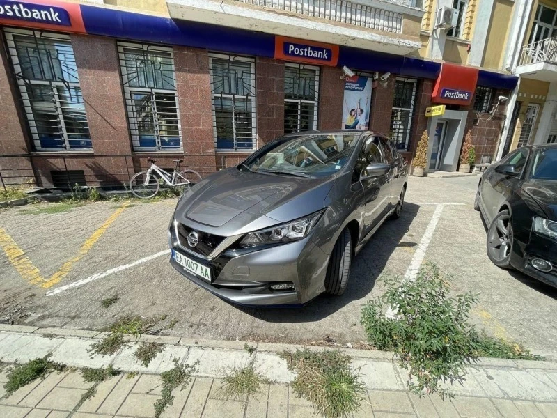 Nissan Leaf  Tekna 62kW, снимка 2 - Автомобили и джипове - 47115975