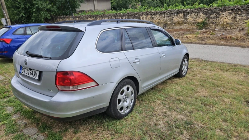 VW Golf 1.9TDI 105 кс DSG Variant, снимка 5 - Автомобили и джипове - 47731905