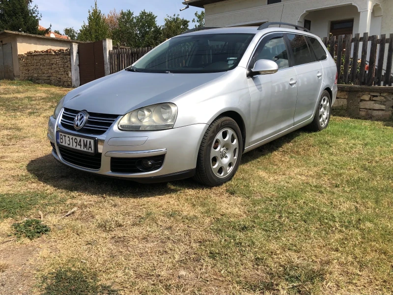 VW Golf 1.9TDI 105 кс DSG Variant, снимка 1 - Автомобили и джипове - 46857556