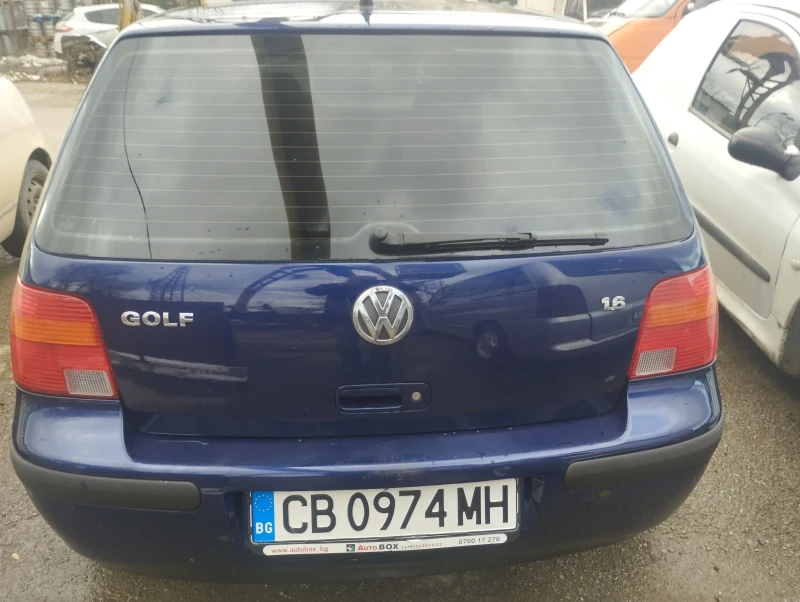 VW Golf, снимка 5 - Автомобили и джипове - 48084180