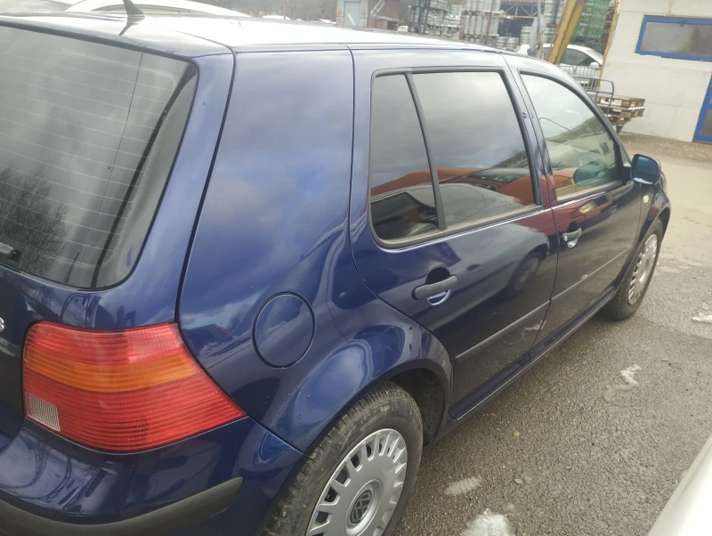 VW Golf, снимка 3 - Автомобили и джипове - 48084180