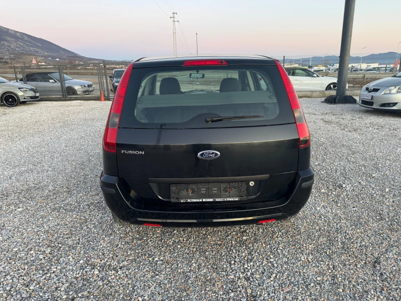 Ford Fusion 1.6 i 110000 K.M, снимка 7 - Автомобили и джипове - 48742934