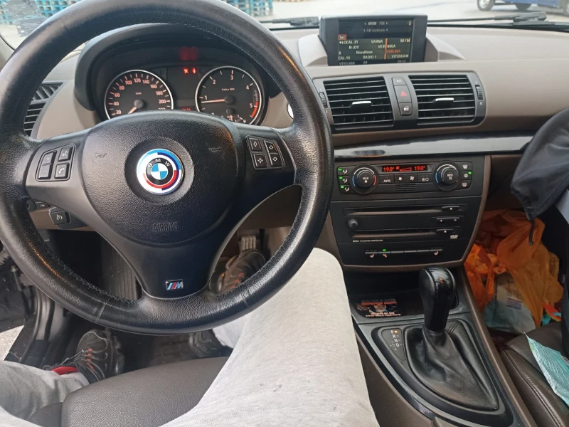 BMW 120 163 кс Автоматик Кожа Нави , снимка 6 - Автомобили и джипове - 49519291