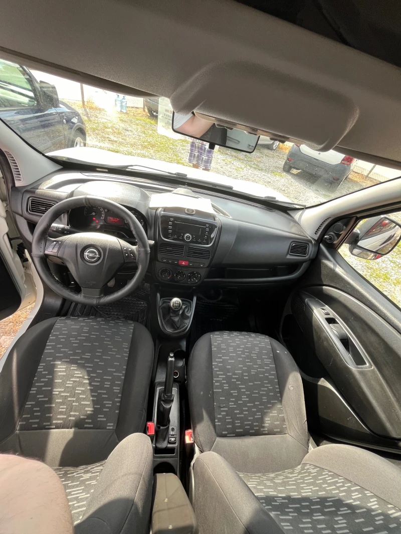 Opel Combo, снимка 9 - Автомобили и джипове - 49968381