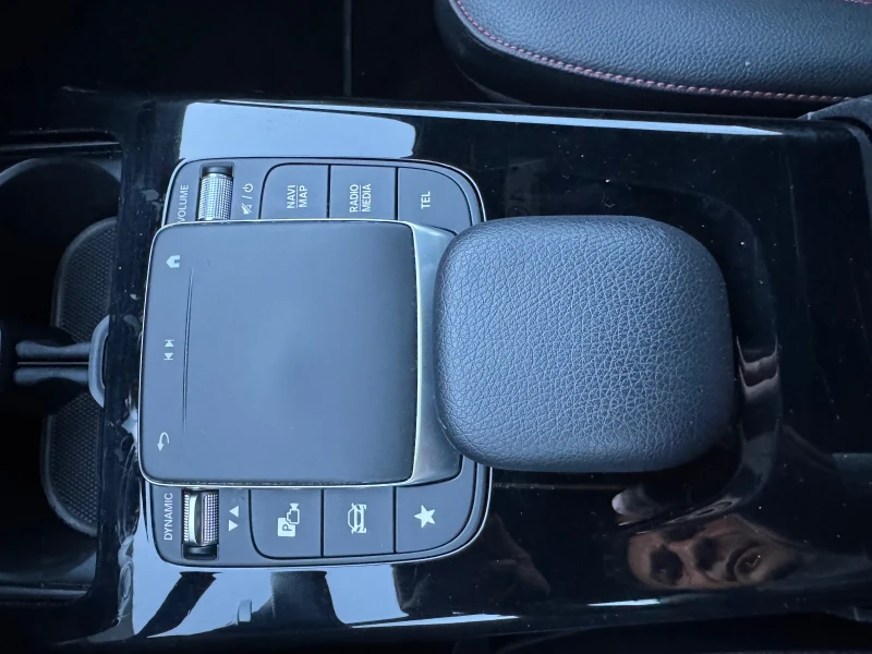 Mercedes-Benz CLA 220 AVANGARD, снимка 12 - Автомобили и джипове - 52483664