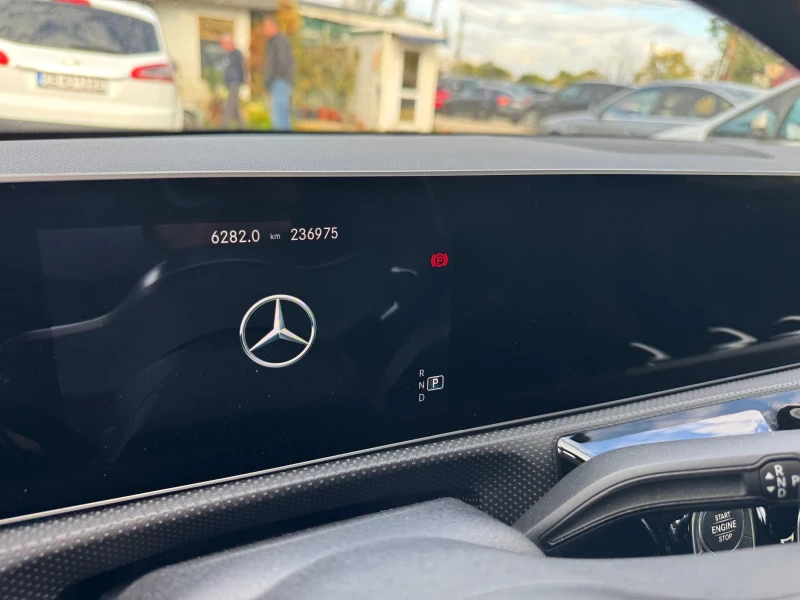 Mercedes-Benz CLA 220 AVANGARD, снимка 6 - Автомобили и джипове - 52483664