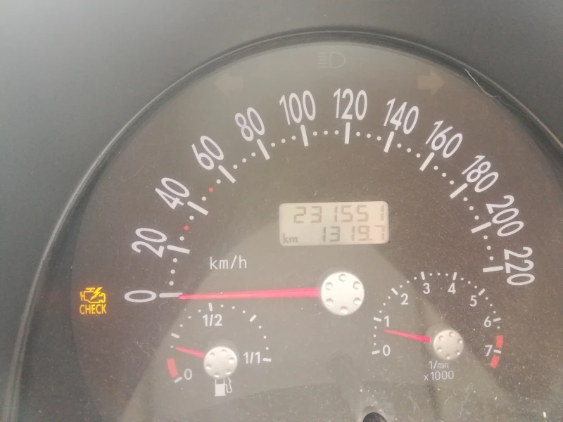 VW New beetle 1, 6, снимка 6 - Автомобили и джипове - 52254948