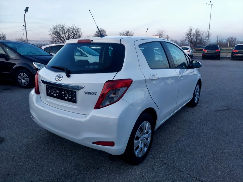 Toyota Yaris НАВИ КАМЕРА, снимка 3 - Автомобили и джипове - 52841969