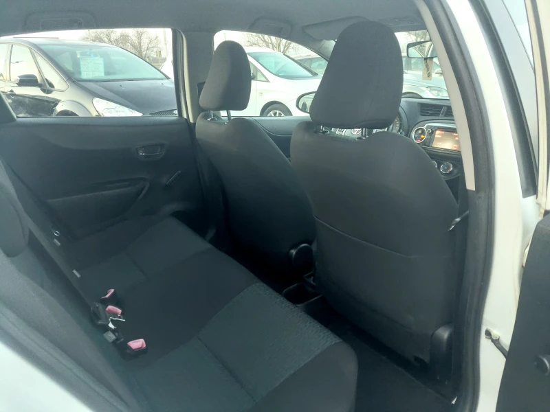 Toyota Yaris НАВИ КАМЕРА, снимка 10 - Автомобили и джипове - 52841969