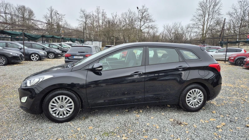 Hyundai I30 1.6 NAVIGACIA, снимка 4 - Автомобили и джипове - 52927005