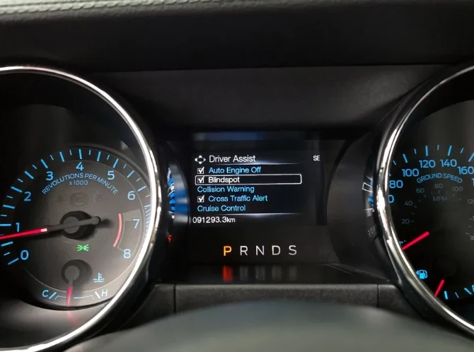Ford Mustang 3.7 V6 - изображение 8