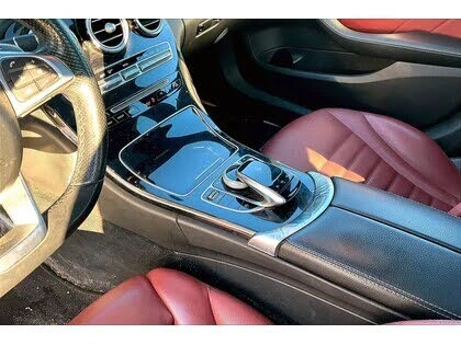 Mercedes-Benz C 300 4MATIC* KEYLESS* ПОДГРЕВ* КАМЕРА* LANE ASSIST, снимка 16 - Автомобили и джипове - 52804252