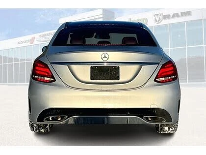 Mercedes-Benz C 300 4MATIC* KEYLESS* ПОДГРЕВ* КАМЕРА* LANE ASSIST, снимка 5 - Автомобили и джипове - 52804252