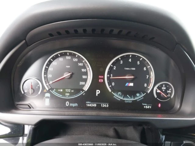BMW X5M 4.4L* 567HP* Keyless* Line Assembly* Pano* Крайна , снимка 7 - Автомобили и джипове - 53014301
