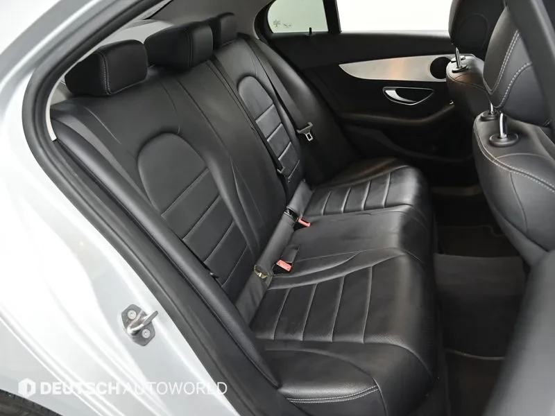 Mercedes-Benz C 200 Avantgarde, снимка 12 - Автомобили и джипове - 54955055