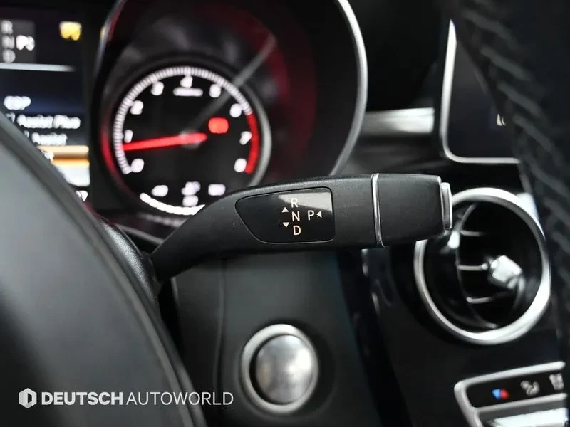 Mercedes-Benz C 200 Avantgarde, снимка 9 - Автомобили и джипове - 54955055