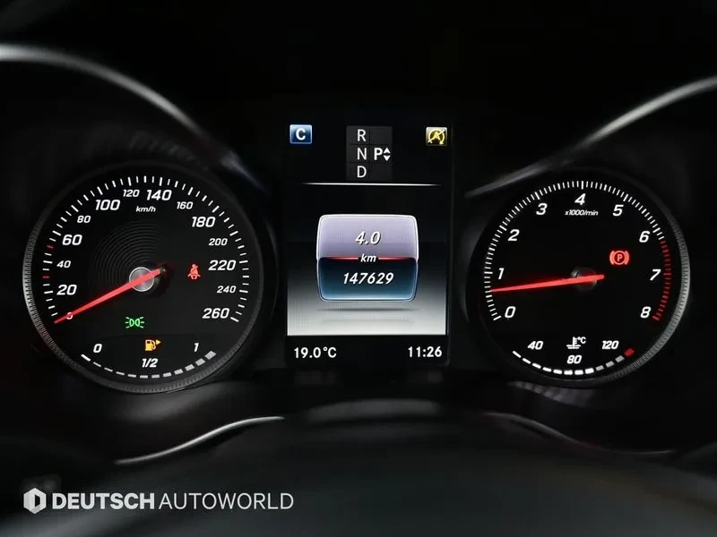 Mercedes-Benz C 200 Avantgarde, снимка 8 - Автомобили и джипове - 54955055