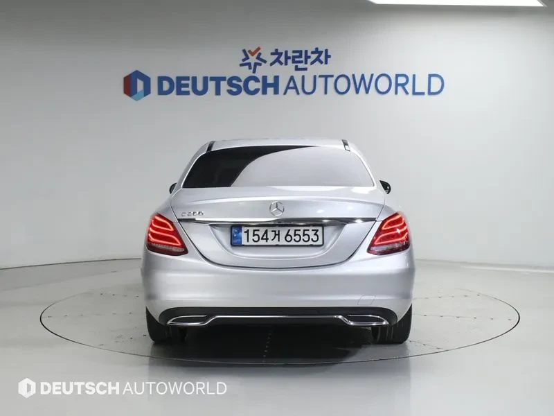 Mercedes-Benz C 200 Avantgarde, снимка 4 - Автомобили и джипове - 54955055