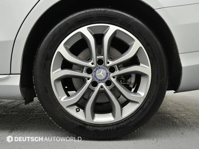 Mercedes-Benz C 200 Avantgarde, снимка 5 - Автомобили и джипове - 54955055