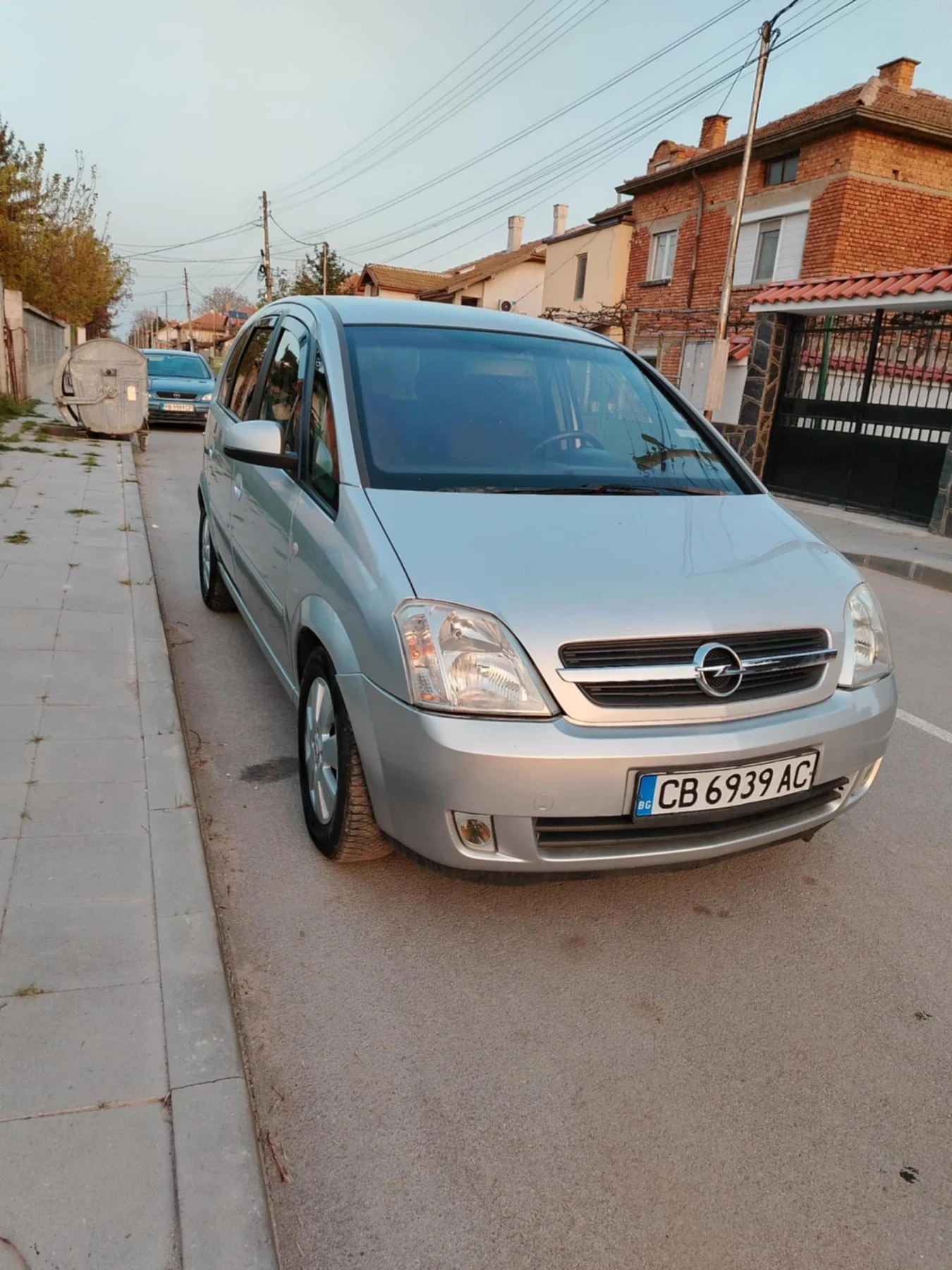 Opel Meriva 1.4 - изображение 8