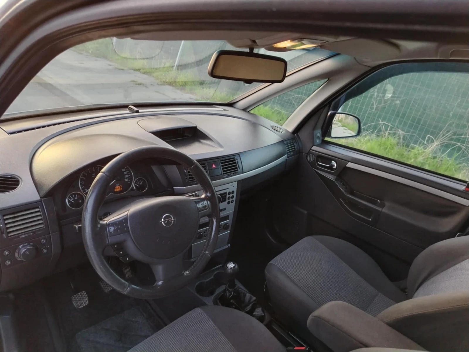 Opel Meriva 1.4 - изображение 10