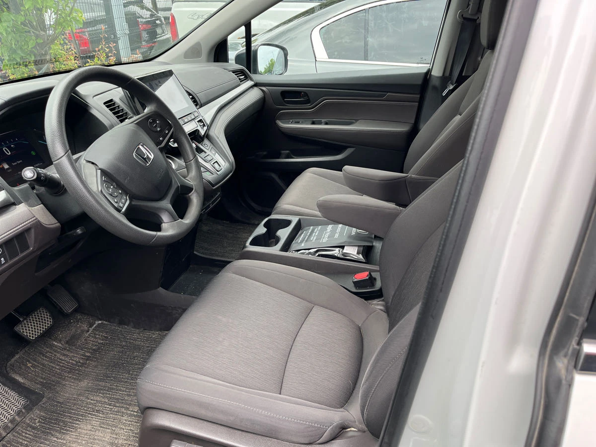 Honda Odyssey CARFAX* АВТОФИНАНСИРАНЕ* БЕЗ ПЪРВОНАЧАЛНА ВНОСКА*  - изображение 6