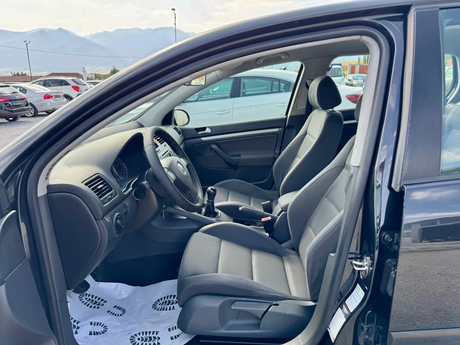 VW Golf 2.0TDI 140/4MOTION/HIGH-LINE/TOP/NEW - изображение 8