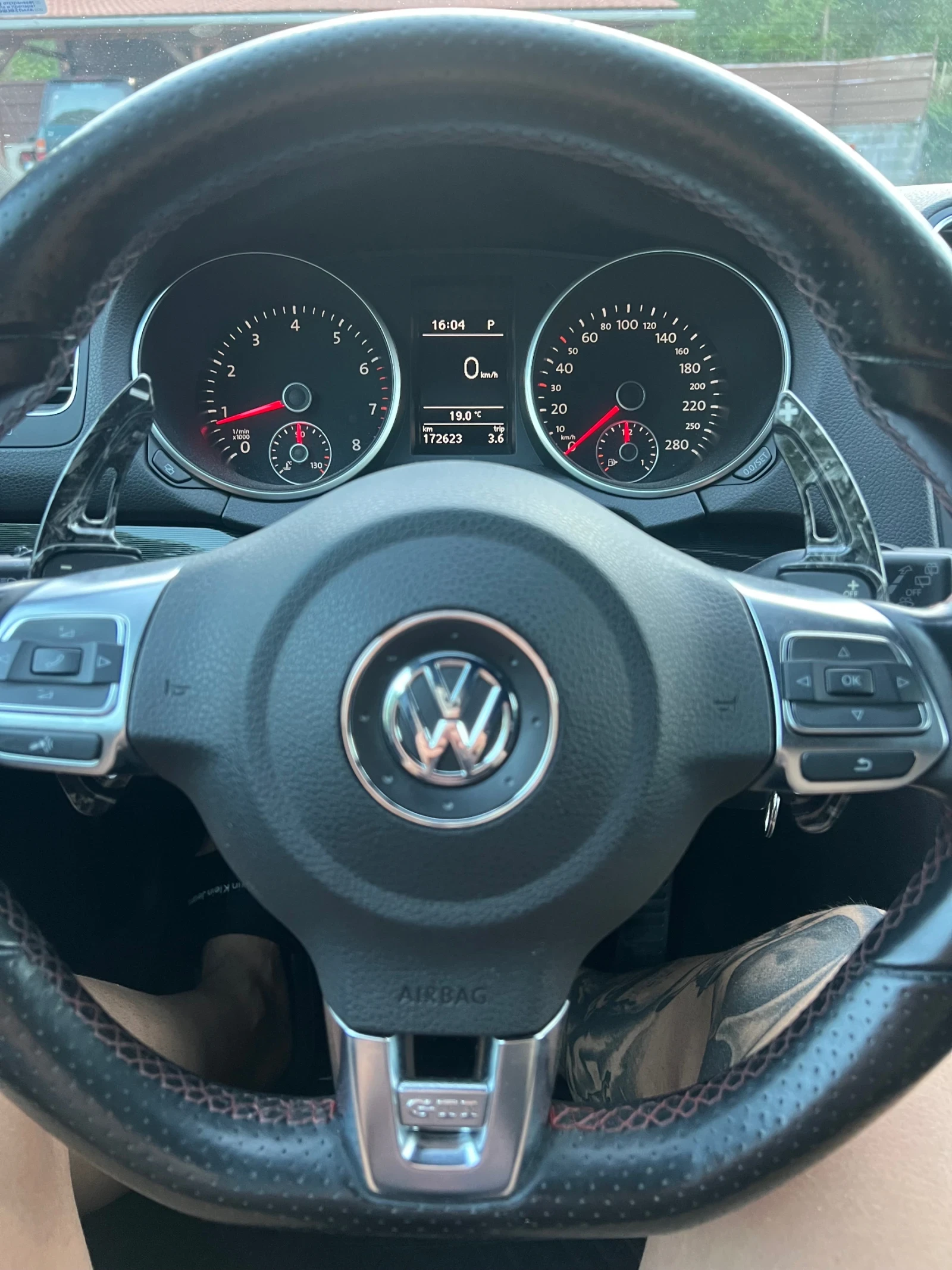 VW Golf 2.0 GTI - изображение 6