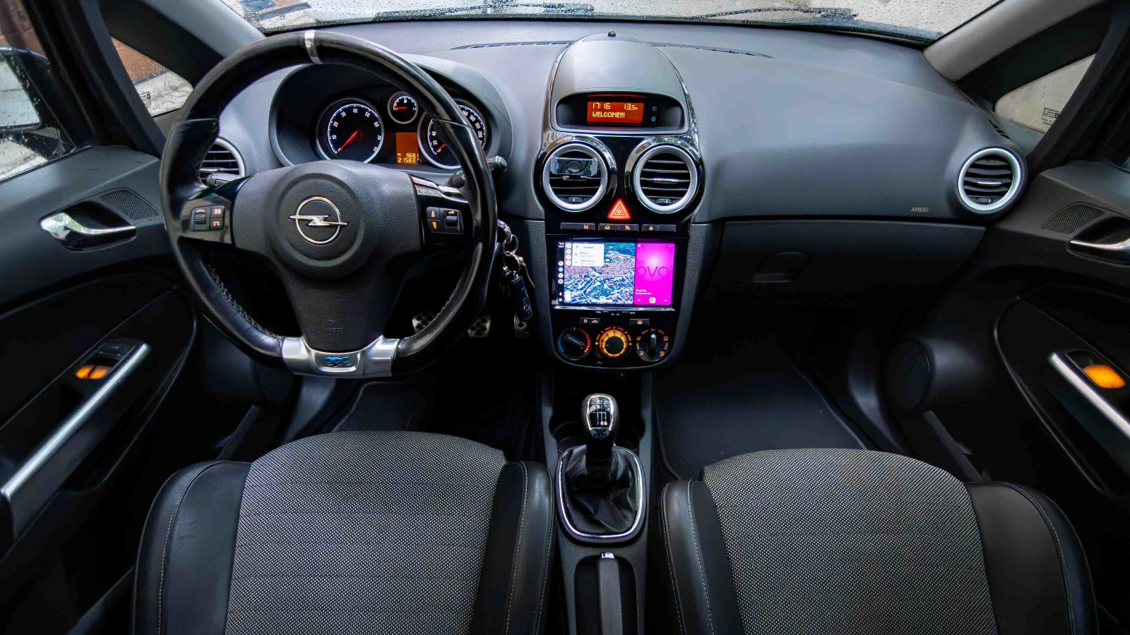 Opel Corsa OPC 1.6 TURBO | Mobile.bg — изображение 14