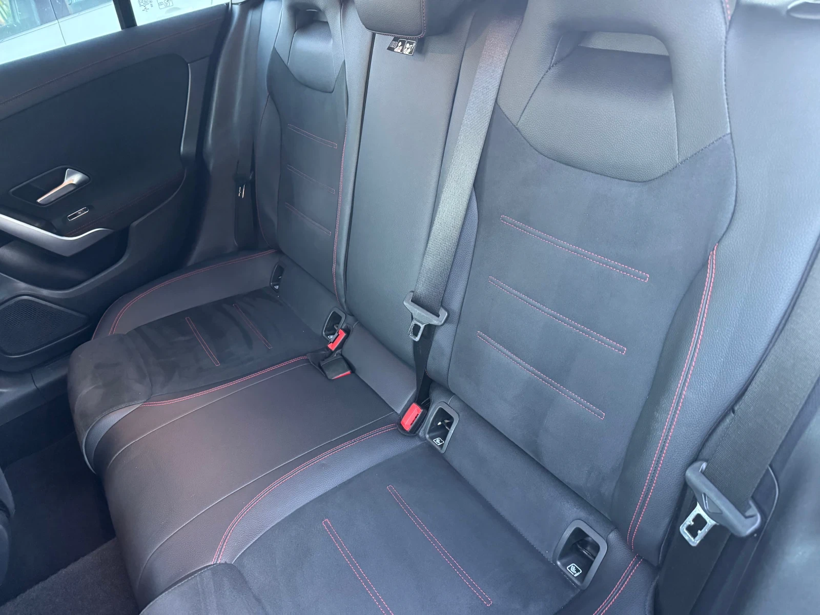 Mercedes-Benz CLA 220 AVANGARD - изображение 8