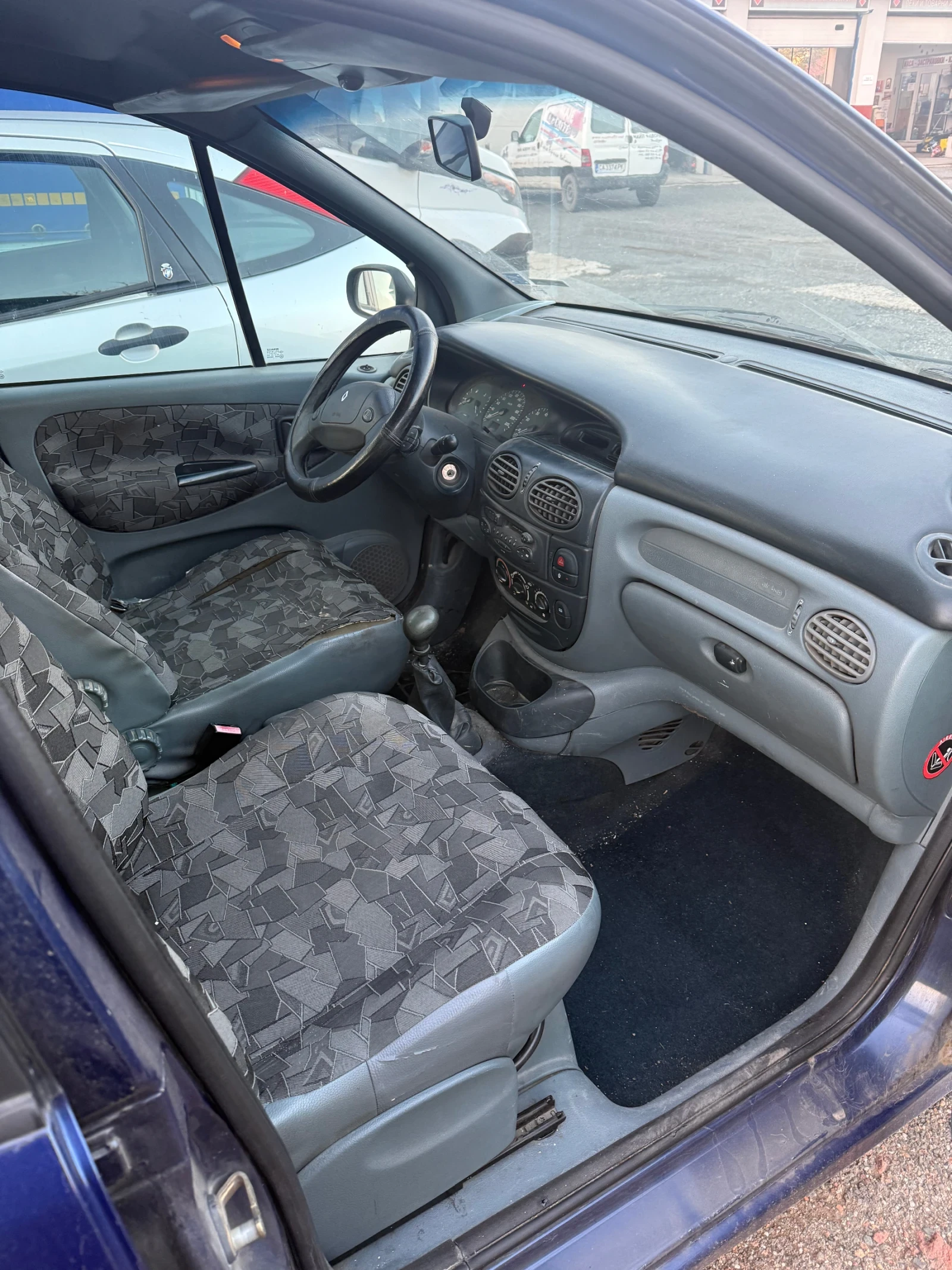 Renault Scenic 2.0 i | Mobile.bg   3