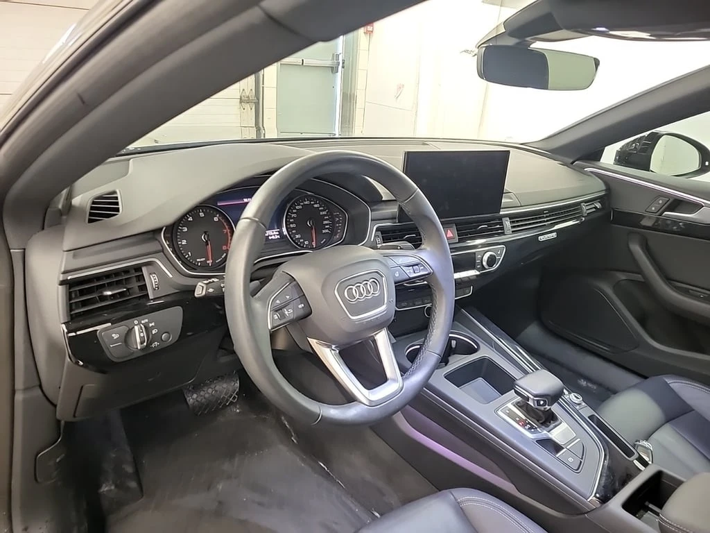 Audi A5 * KOMFORT * CARFAX * БЕЗ ПЪРВОНАЧАЛНА ВНОСКА - изображение 9