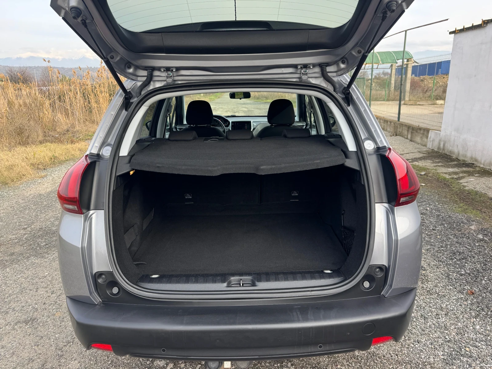 Peugeot 2008 1.2i * STYLE* NAVI* EURO 6B*  | Mobile.bg   15