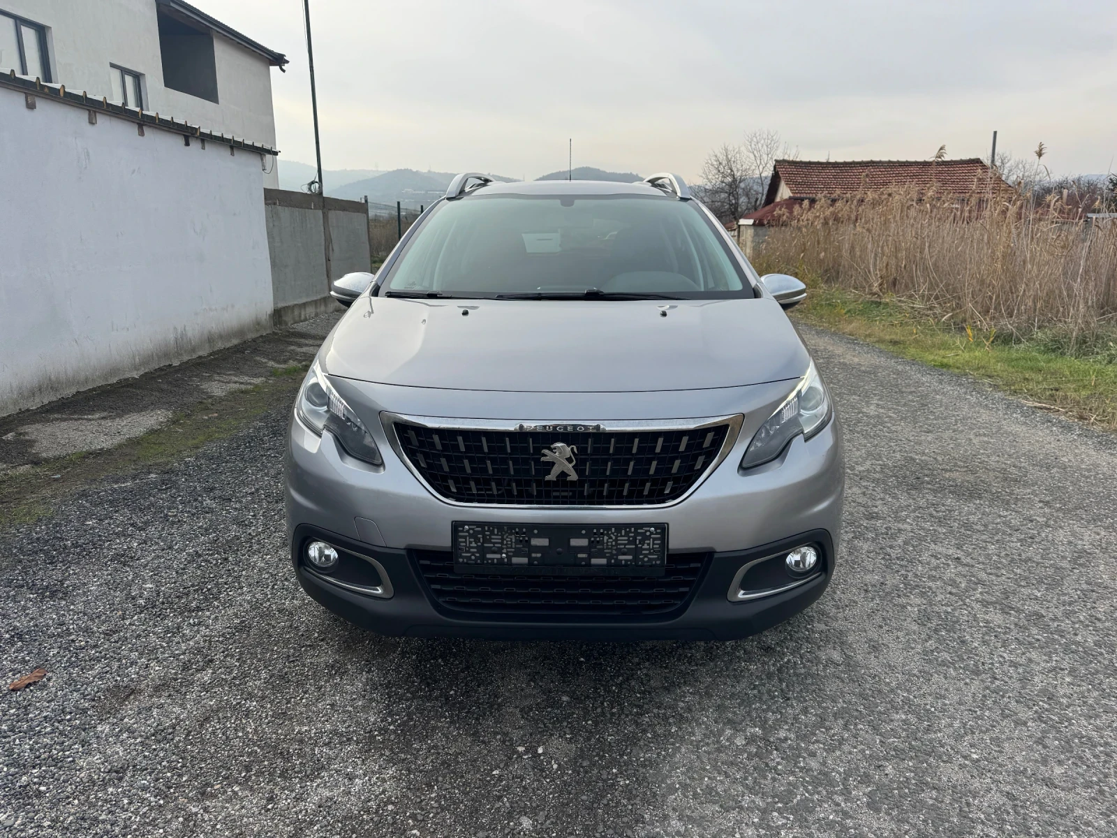 Peugeot 2008 1.2i * STYLE* NAVI* EURO 6B*  | Mobile.bg   2