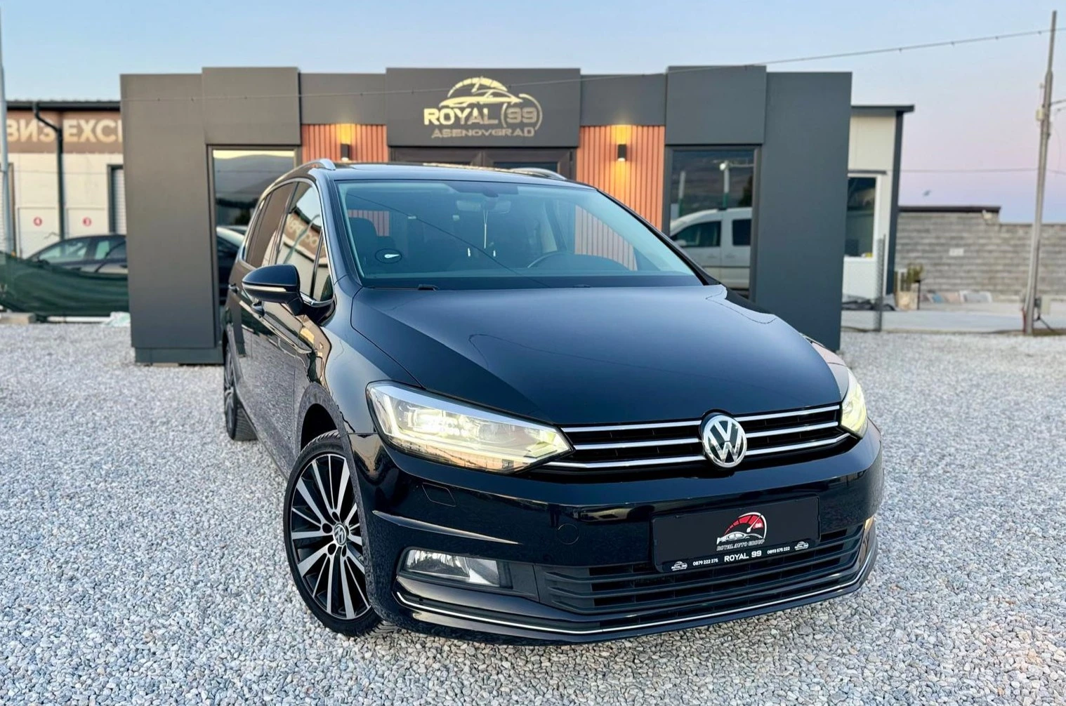 VW Touran ::2.0TDI::FACELIFT::DSG::1 собственик