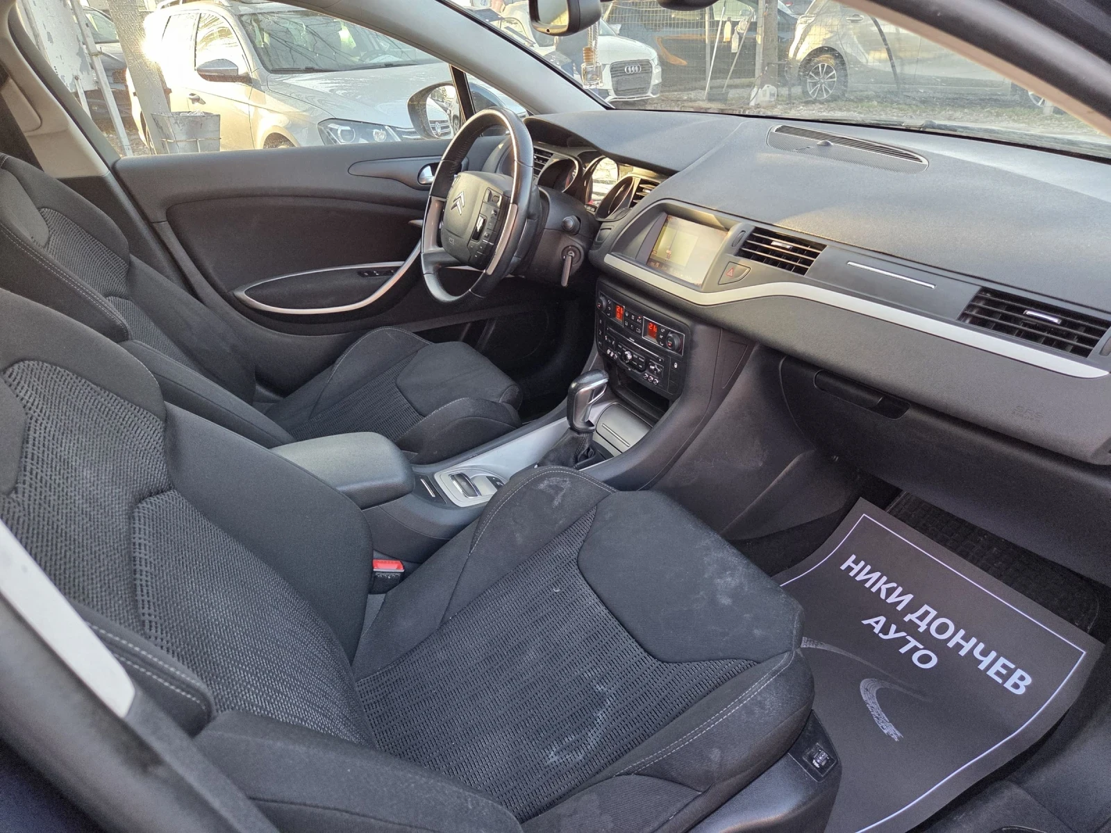 Citroen C5 2.0-163HDI NAVI! AVTOMAT! PODGREV-SEDALKI! LED!, снимка 8 - Автомобили и джипове - 53905145