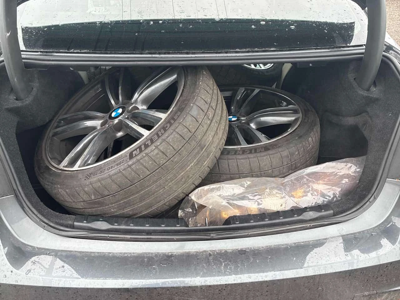 BMW 340 * xDrive * CARFAX * HARMAN* КЛИП НА МОТОРА* + ГУМИ, снимка 12 - Автомобили и джипове - 54162051